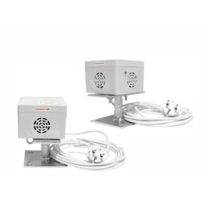 Dispozitiv cu ultrasunete pentru indepartarea daunatorilor ANTYKUNA