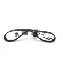 Set pompa apa + curea dintata BOSCH