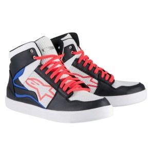 Încălțăminte de toate zilele